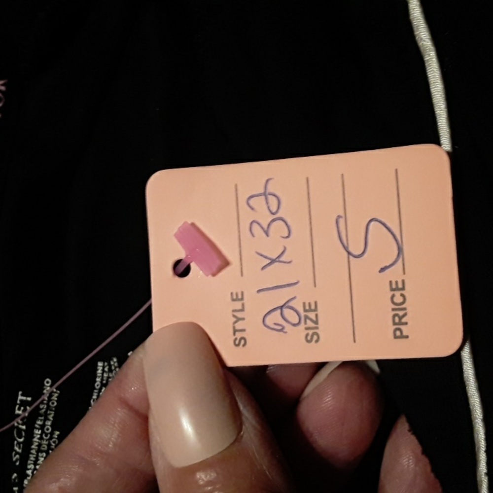 Victoria's Secret Small Black With Pink Trim Long Sleeve Button down Nightshirt - Picture 11 of 12